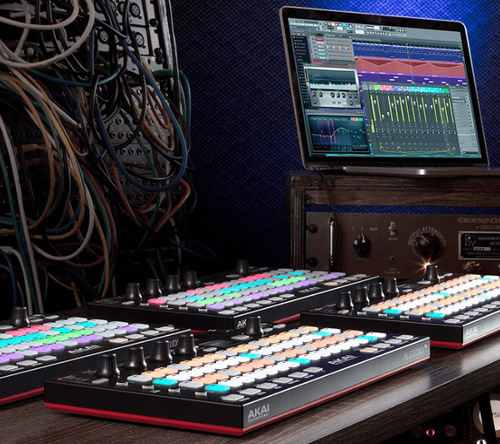 זוית נוספת Akai Professional Fire