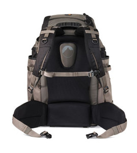 תיק גב מיקצועי לצילום ומחשב נייד pro trekker 400 AW לאופרו