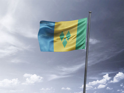 דגל סנט וינסנט והגרנדינים - Saint Vincent and the Grenadines flag - **דגל 30*40 - הזמנה ל5 יח ומעלה**