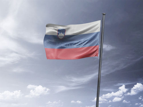 דגל סלובניה - Slovenia flag - **דגל 30*40 - הזמנה ל5 יח ומעלה**
