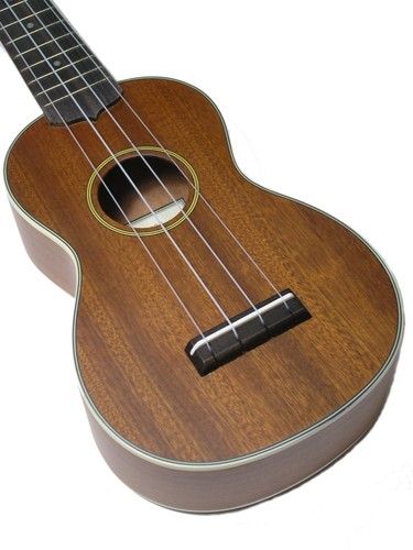 יוקללה סופרן אוהנה Ohana SK-20S עם נרתיק מרופד