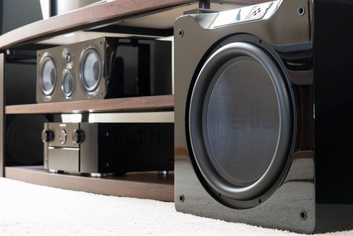 SVS SB16 ULTRA - Black Oak