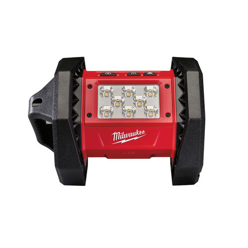 פנס LED להארת שטח 18V