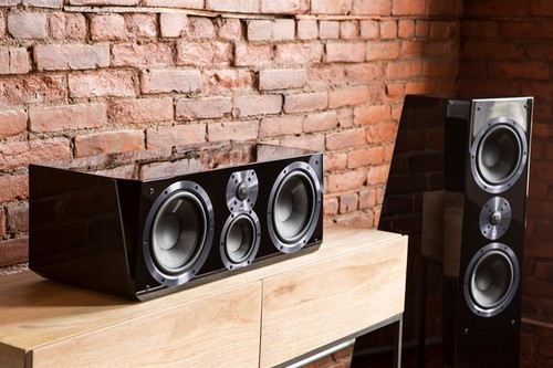 SVS Ultra Center - Black Oak