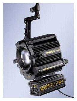 פנס 650W של חברת DLH650 - DEDOLIGHT