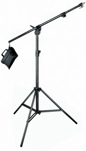 חצובת בום לתאורה Manfrotto 420B