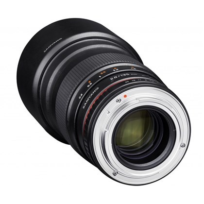 Samyang 135mm F2.0 ED UMC