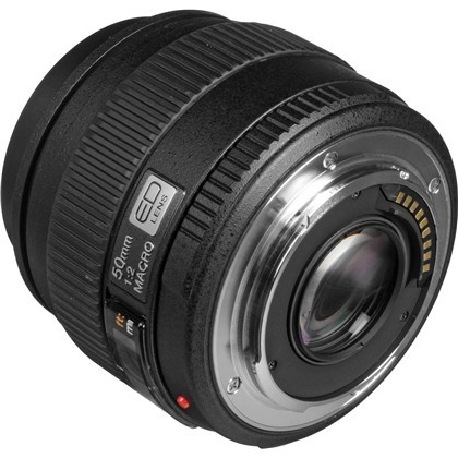 Olympus 50mm f/2.0 Macro ED Zuiko
