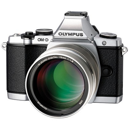 Olympus M.Zuiko Digital ED 75mm f/1.8 Lens