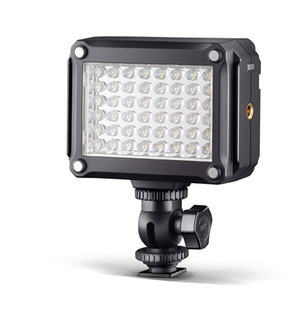 תאורת LED מיקצועית לוידאו+עמעם METZ mecalight LED-320