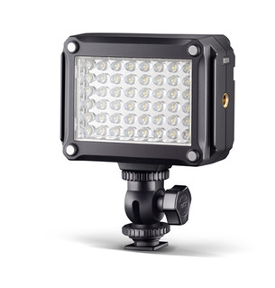 תאורת LED מיקצועית לוידאו+עמעם METZ mecalight LED-320