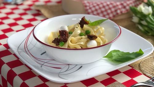CORELLE®Corning - Splendor Square דגם ספלנדור סקוור 18 צלחות מרובעות