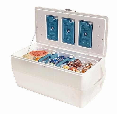 צידנית קשיחה מפלסטיק 150 ליטר RUBBERMAID