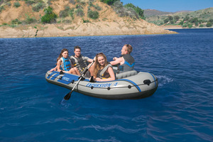 סירת גומי מתנפחת חדשה ל- 4 אנשים EXCURSION כולל משוטים ומשאבה INTEX 68324