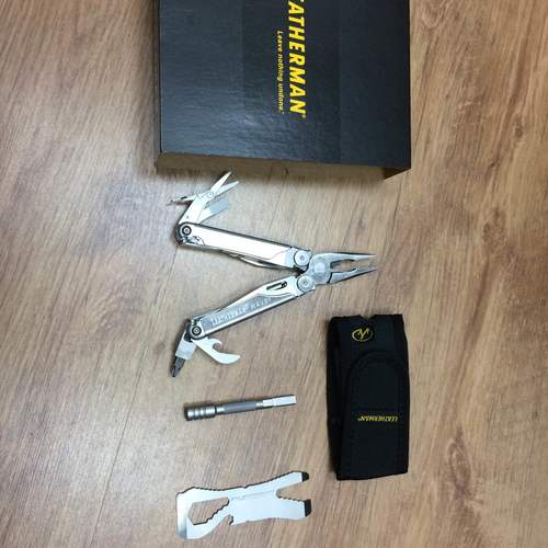 לדרמן לחייל המתגייס +ביט +כלי הברגה LEATHERMAN WAVE