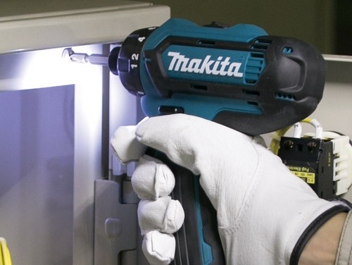 מברגה/מקדחה כניסת ביט DF031DWYE 12V/10.8V