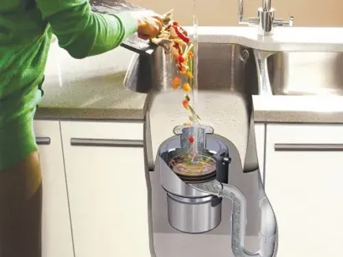 טוחן אשפה InSinkErator Evolution 100