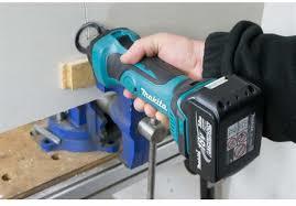 משור לקירות גבס 18V קומפקטי DCO180Z - גוף בלבד