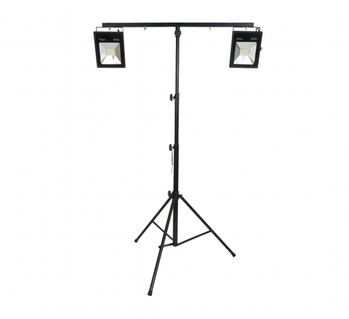 השכרת 2 פרוז'קטורים לד 50W + סטנד תאורה