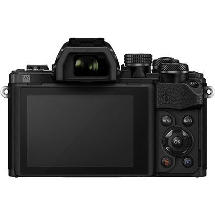 OLYMPUS E-M10II+14-42mm+40-150mm
