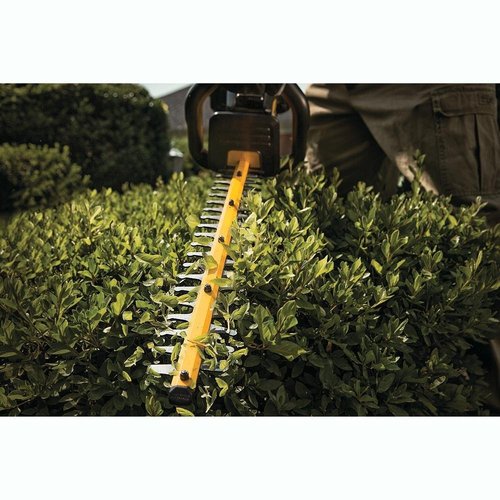 גוזם גדר חיה DEWALT BL 18V 5.0AH
