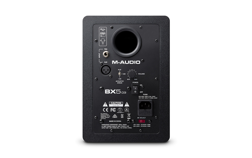 זוית נוספת M-Audio BX-5D3 Monitor