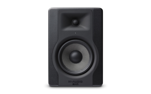 זוית נוספת M-Audio BX-5D3 Monitor