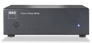 קדם מגבר לפטיפון מבית NAD דגם PP2e