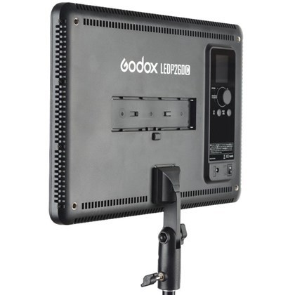 פנס לד GODOX LEDP260C