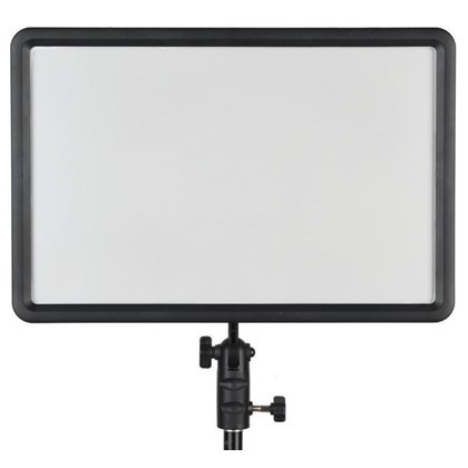 פנס לד GODOX LEDP260C