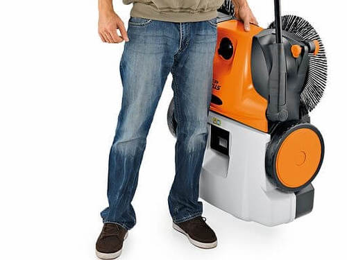 מטאטא כביש ,מטאטא דגם KG770 של STIHL