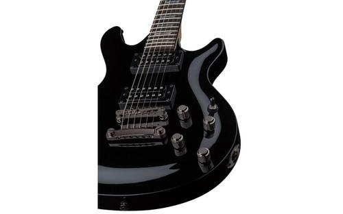 גיטרה חשמלית ICONX CBK מבית DEAN