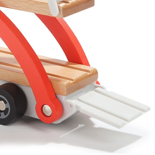 משאית הובלה + 4 מכוניות מעץ