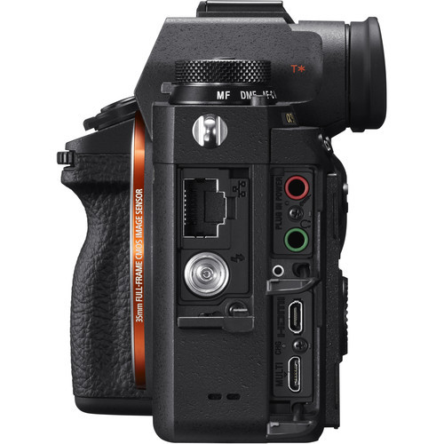 Sony Alpha a9 Mirrorless Digital Camera ישפאר