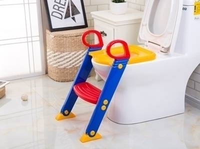 ישבנון מושב אסלה לילדים משולב עם סולם מדרגון S-free