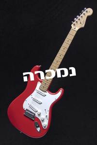 גיטרה וינטג' פנדר יפנית שנת 93 - 94 אדומה עם פיק גארד לבן Fender