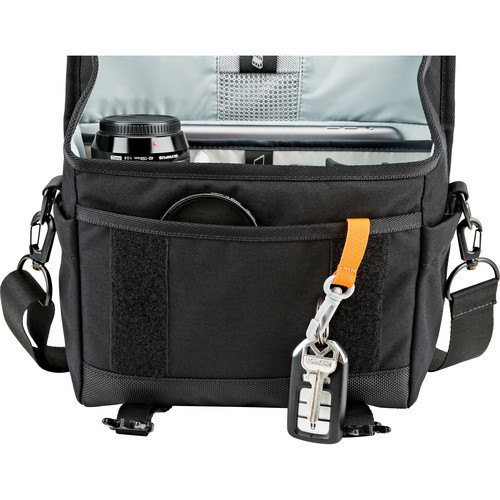 תיק צד למצלמה Lowepro m-Trekker