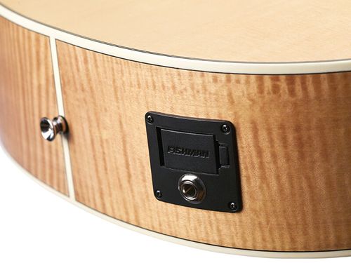 זוית נוספת Guild Jumbo Junior 