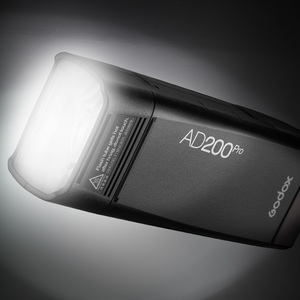 סקירה - Godox AD200 Pro