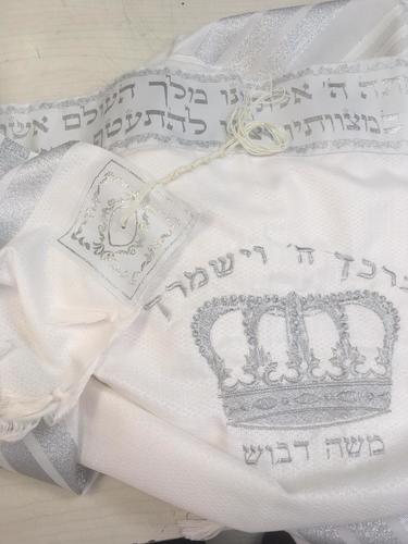 טלית חתנים בד תשבץ עם כתר דגם אימפלא 