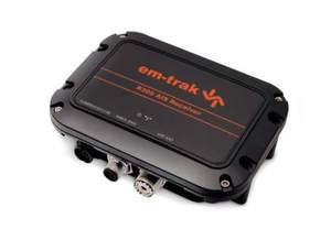 em-trak R300 מקלט AIS דו-ערוצי קומפקטי וקשיח