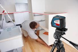 פלס לייזר צלב +תושבת+חצובה BOSCH GLL 2-50C