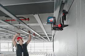 פלס לייזר צלב +תושבת+חצובה BOSCH GLL 2-50C