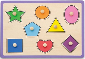 פאזל כפתורי עץ - צורות גיאומטריות
