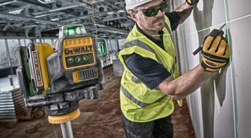 פלס לייזר ירוק 10.8V שלוש קרניים DCE089D1G תוצרת DEWALT