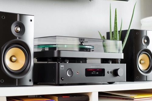 NAD C588