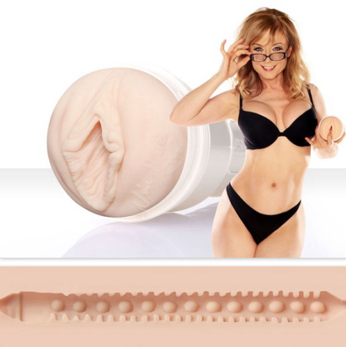 פלשלייט FLESHLIGHT