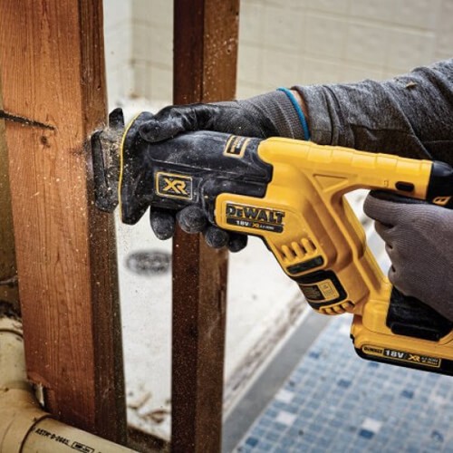 משור חרב אלקטרוני ללא פחמים 18V DCS367N גוף בלבד DEWALT