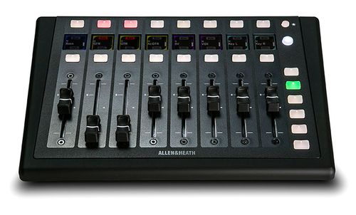 זוית נוספת Allen & Heath IP8