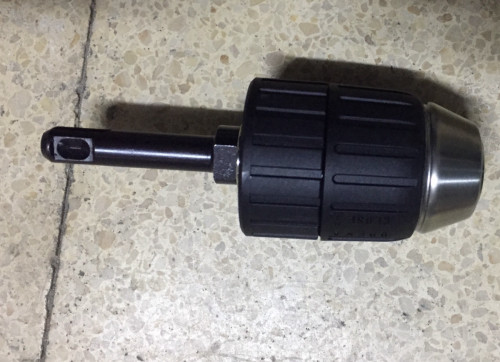 פוטר לפטישון עם מתאם יצוק MAKITA